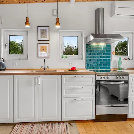 Amazing In With Kitchen